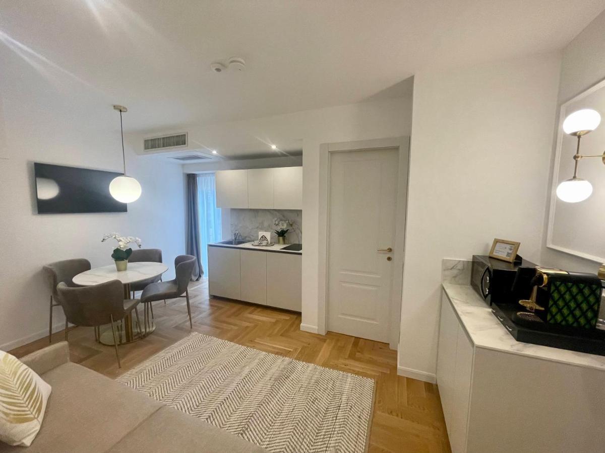 Bellagio Luxury Suites Apartments Ngoại thất bức ảnh